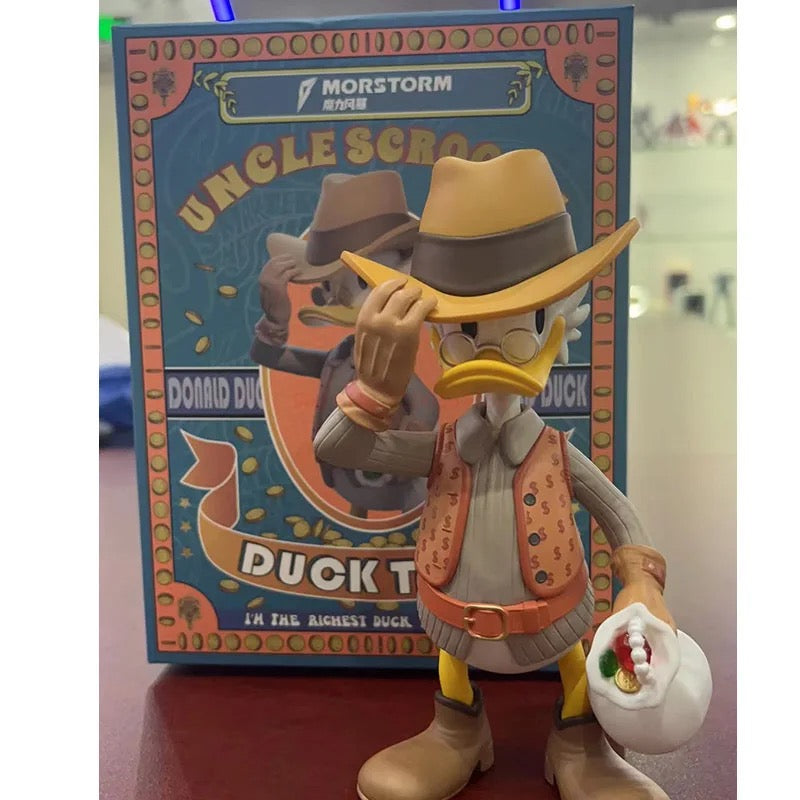 Estatua de Scrooge McDuck Disney