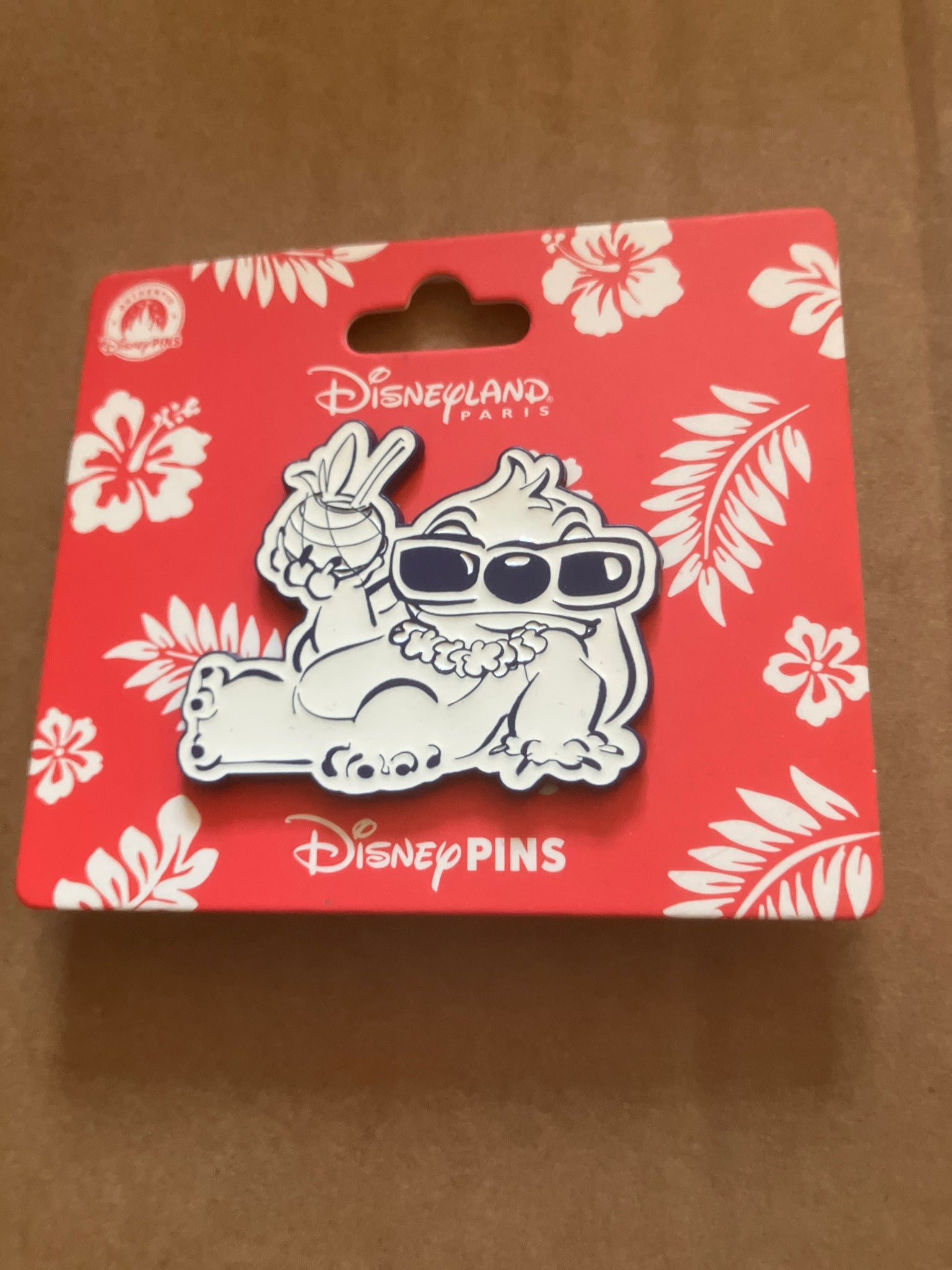 Stitch Hawaii Pin