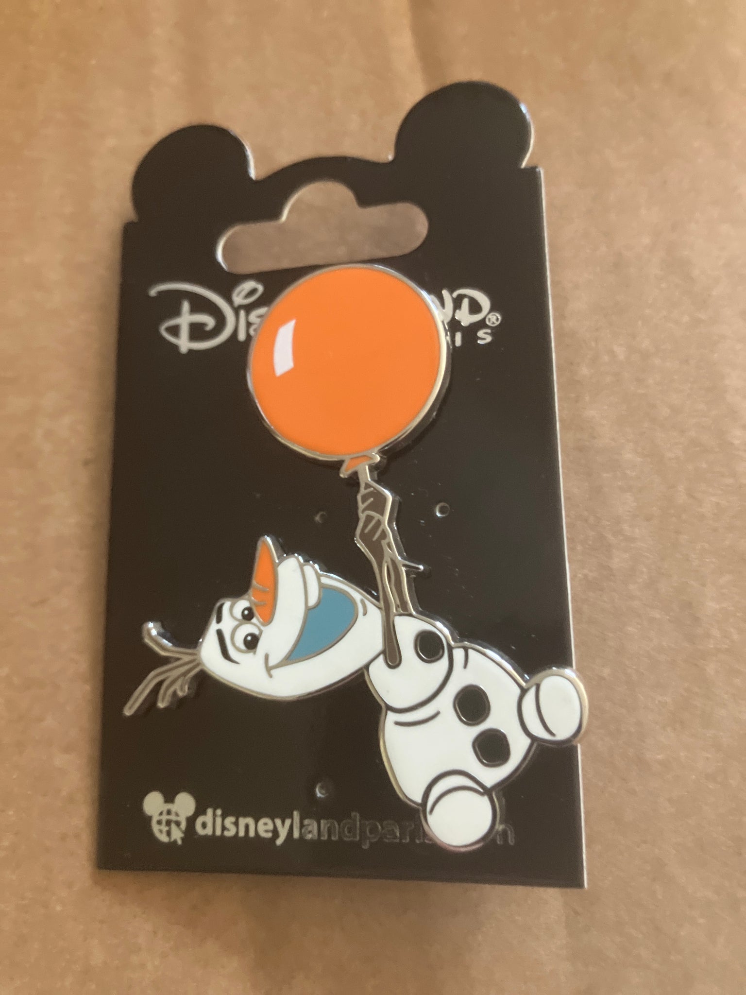 Olaf Balloon Pin