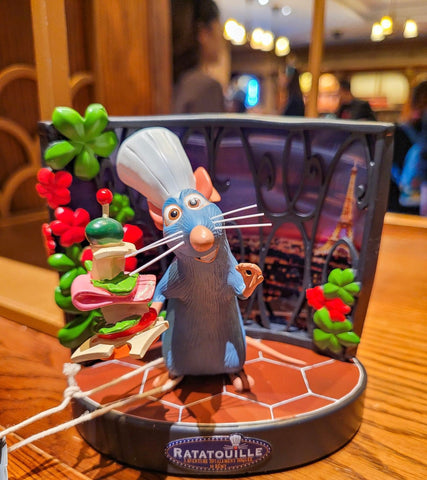 Remy Ratatouille Disney-Statue