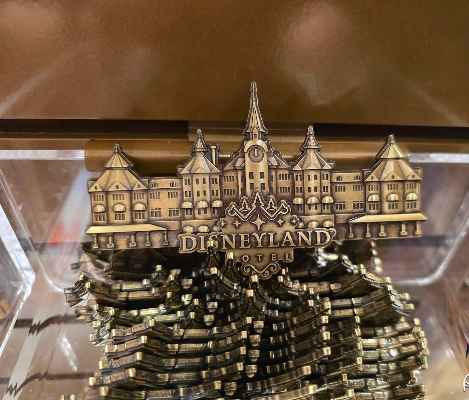 Disneyland Hotel Magneet