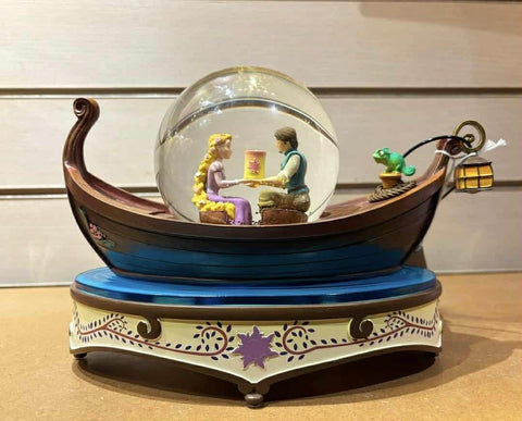 Rapunzel Snowglobe