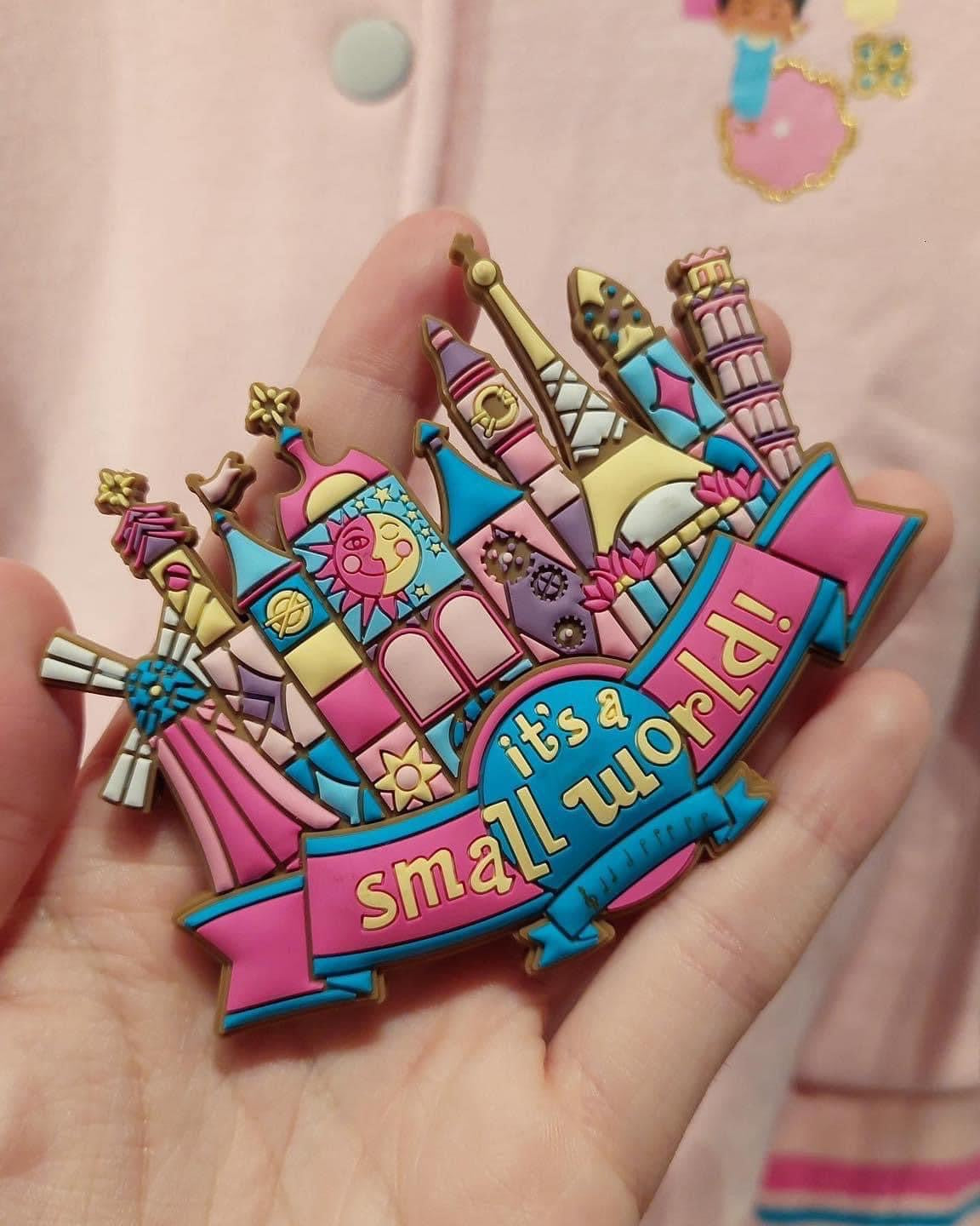 Its a Small World Magneet