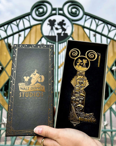 Hollywood Studios Jumbo Key