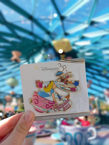 Alice in Wonderland Automne Limited Edition Pin