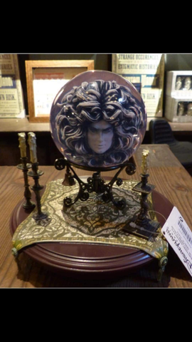 Madame Leota Phantom Manor Disney-Statue